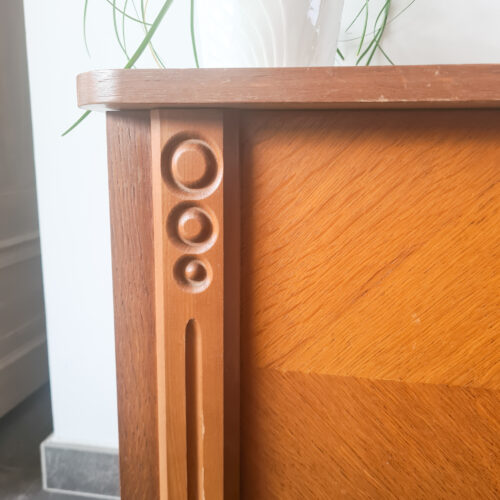 Paire de Tables de Chevet Rétro avec Pieds Biseautés – Image 2