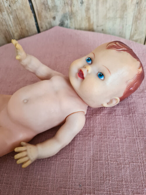 Poupée en Silicone Rare et Vintage - Trésor Artisanal d'une Époque Révolue – Image 2