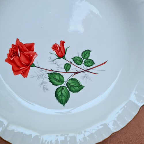 Assiette Sèvres Rose Rétro - Charme Vintage à Votre Table – Image 2
