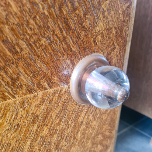 Paire tables de chevet retro marbre et bois – Image 4